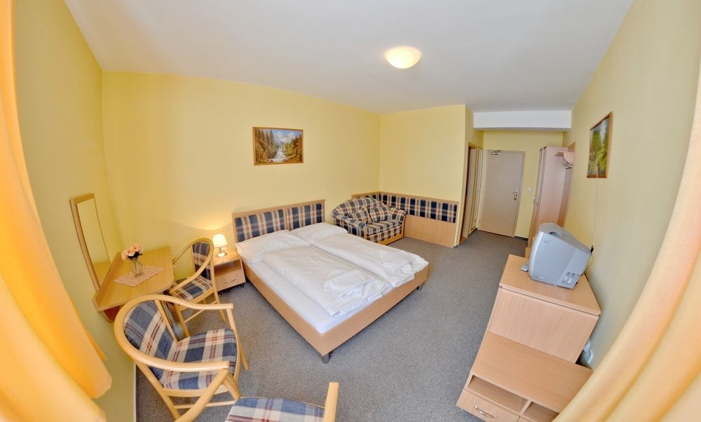 Gavurky Hotel